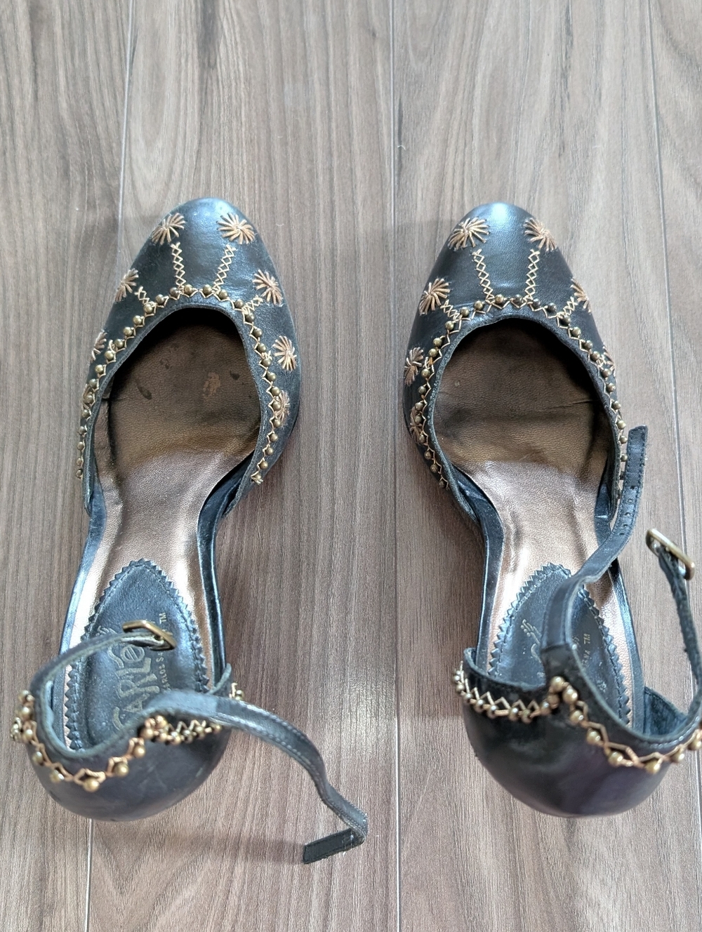 Carlos Black Embroidered Women's Strap Block Wedge Heels (Size 7.5) - Picture 4 of 15